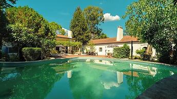 Family Paradise: Exquisite Retreat For Holidays