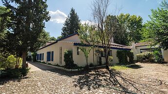 Family Paradise: Exquisite Retreat For Holidays