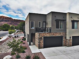 Entrada at Moab 417 and 421 and 425