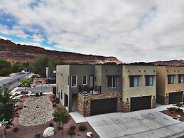 Entrada at Moab 417 and 421 and 425