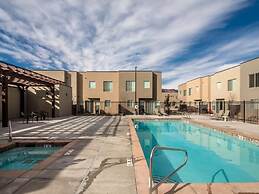 Entrada at Moab 417 and 421 and 425