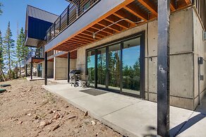 Alpine  Mountain Escape