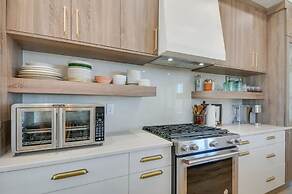 Alpine  Mountain Escape