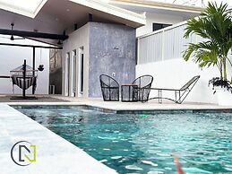 Nomad Living CR