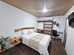 Nomad Living CR