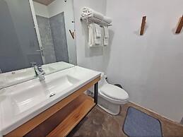 Nomad Living CR