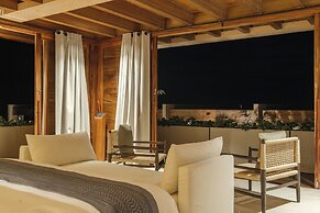 ONTO House Puerto Escondido