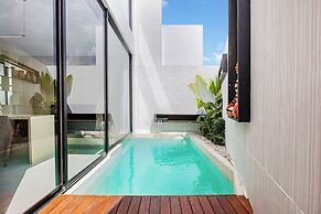 Alex Villas Complex N5