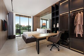 Alex Villas Complex N5