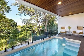 Alex Villas Complex N5