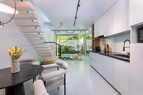 Alex Villas Complex N5