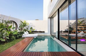 Alex Villas Complex N5