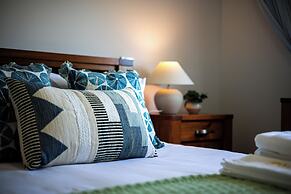 StayAU 5BR Lakefront Escape Point Cook