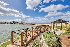 StayAU 5BR Lakefront Escape Point Cook