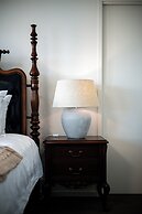 StayAU 5BR Lakefront Escape Point Cook