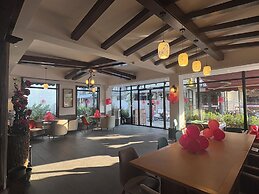 Serene Vale Inn Guilin