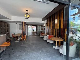 Serene Vale Inn Guilin