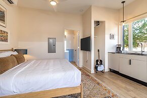 The Conway by AvantStay Modern Comfort Near Downtown Nashville