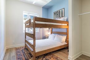 The Conway by AvantStay Modern Comfort Near Downtown Nashville