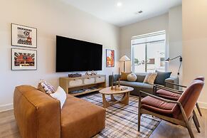 The Conway by AvantStay Modern Comfort Near Downtown Nashville
