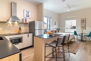 The Conway by AvantStay Modern Comfort Near Downtown Nashville