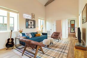 The Conway by AvantStay Modern Comfort Near Downtown Nashville