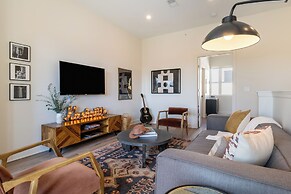 The Conway by AvantStay Modern Comfort Near Downtown Nashville