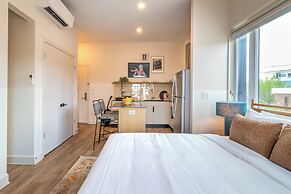 The Conway by AvantStay Modern Comfort Near Downtown Nashville