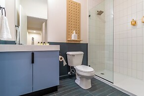 The Conway by AvantStay Modern Comfort Near Downtown Nashville