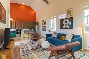 The Conway by AvantStay Modern Comfort Near Downtown Nashville