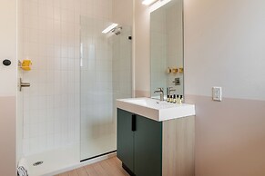 The Conway by AvantStay Modern Comfort Near Downtown Nashville