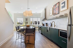 The Conway by AvantStay Modern Comfort Near Downtown Nashville