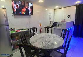 OYO 91036 J CAPSULE HOTEL JALAN BUKIT