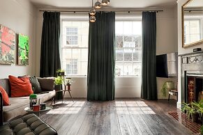 The Emporium - Stylish 2BD in Winchcombe