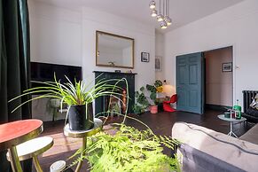 The Emporium - Stylish 2BD in Winchcombe