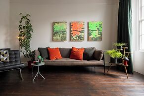 The Emporium - Stylish 2BD in Winchcombe