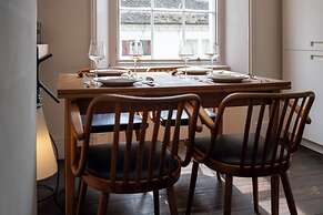 The Emporium - Stylish 2BD in Winchcombe