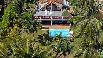 Tropical Beachfront 4 Bdr Villa - KBR24