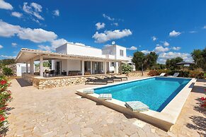 4134 Villa Majer by Perle di Puglia