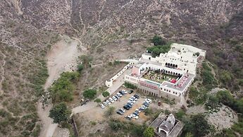 Khawa Palace and Resort