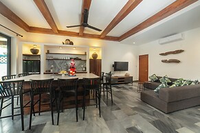 88 Steps Villa 4BR Seaside An Bang Beach