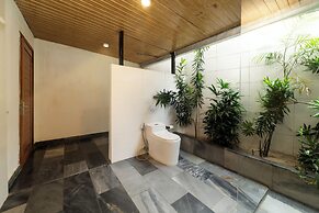 88 Steps Villa 4BR Seaside An Bang Beach