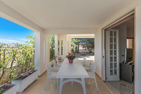 4073 Villa Minerva by Barbarhouse