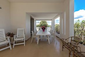 4073 Villa Minerva by Barbarhouse