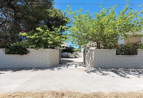 4073 Villa Minerva by Barbarhouse