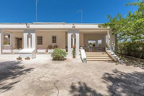 4073 Villa Minerva by Barbarhouse
