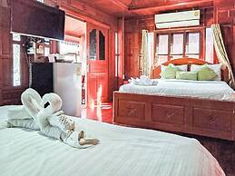 Klang mueang villa