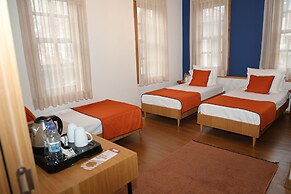 Oldies Hotel