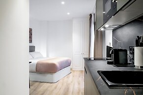 limehome Malaga Calle Victoria