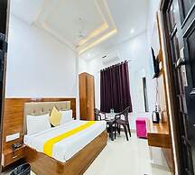 Hotel Sunrise Palace Udaipur